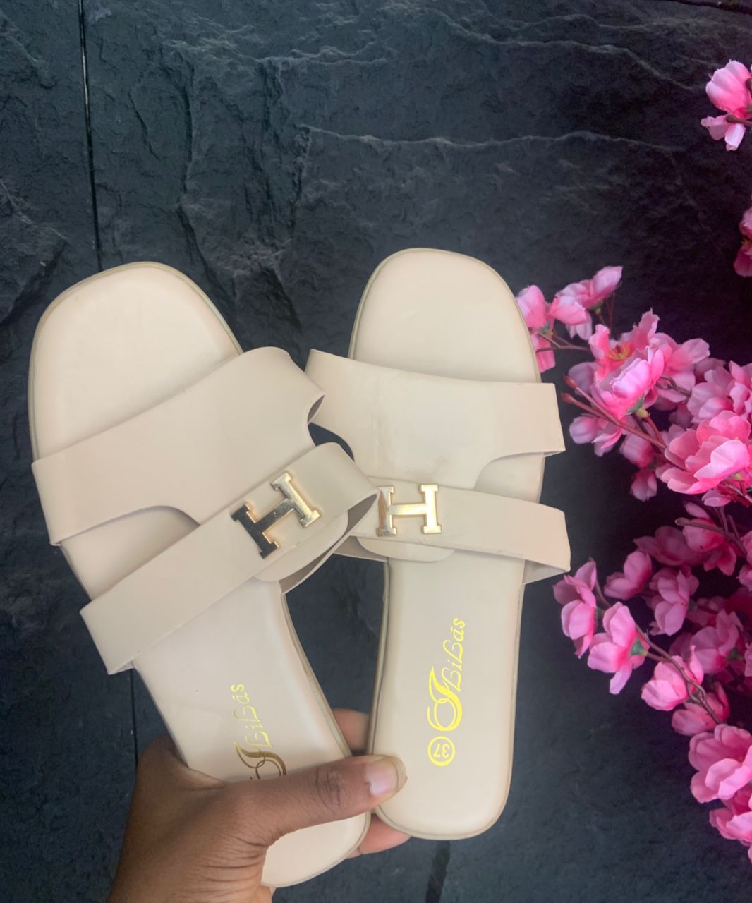 Hermes slippers